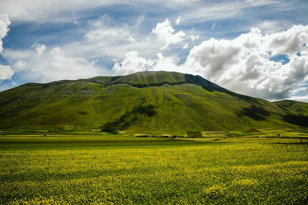 Monte Vettore, Sibillini legmagasabb hegye. — Stock Fotó