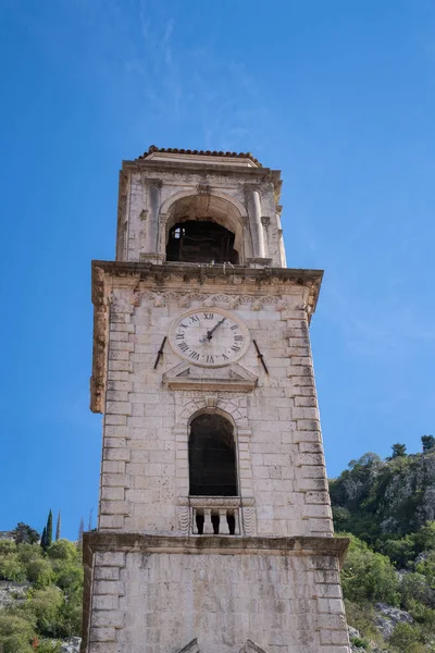 Karadağ 'ın eski Kotor kentindeki St Tryphon Kilisesi