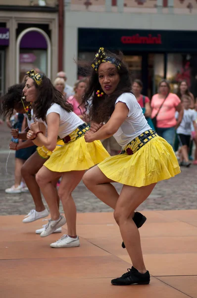 Mulhouse France July 2018 Women Salsa Dancing Street Main Place — Stock Photo, Image