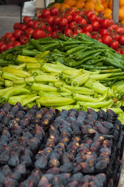 Close Van Kleurrijke Groenten Fruit Markt — Stockfoto