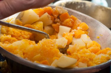 kabak ve sebze değirmen masher püresi patates closeup