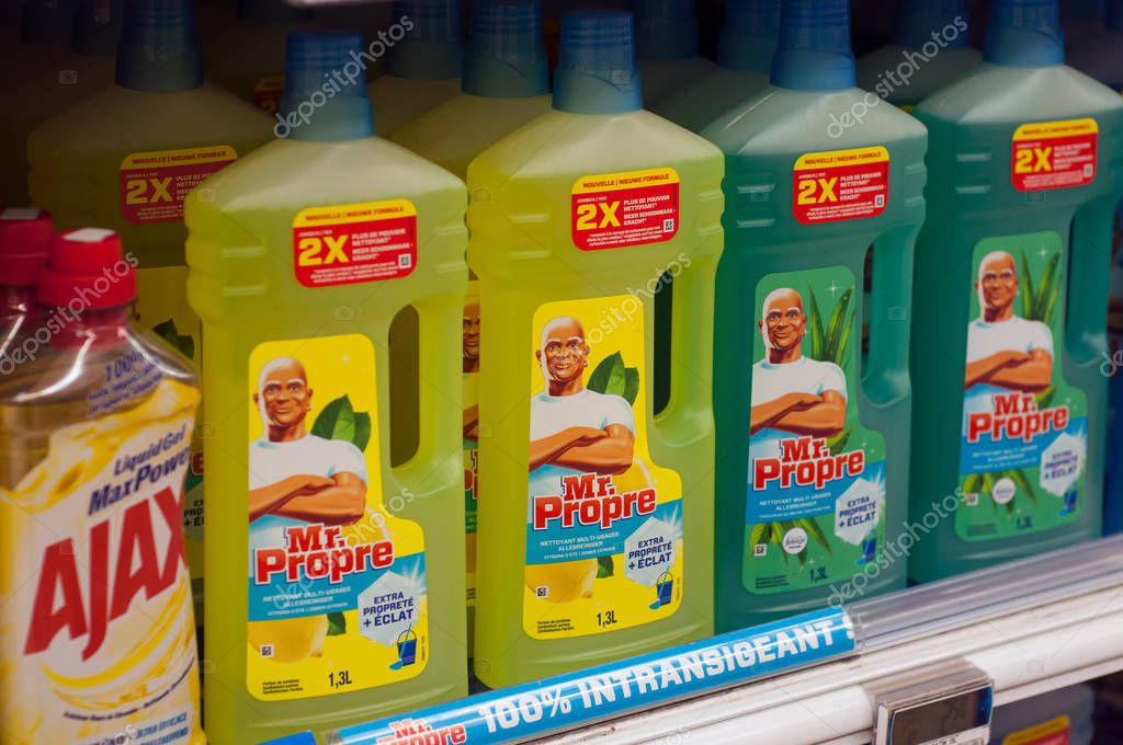 Mulhouse - France - 3 October 2018 - closeup of french detergent bottle from Mr propre brand  at Super U supermarket, with french text 