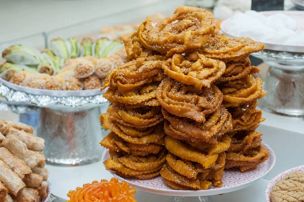 Närbild Marockanska Kakor Stack Marknaden — Stockfoto