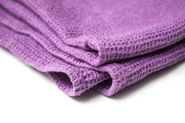 Primer Plano Púrpura Toalla Limpieza Sobre Fondo Blanco —  Fotos de Stock