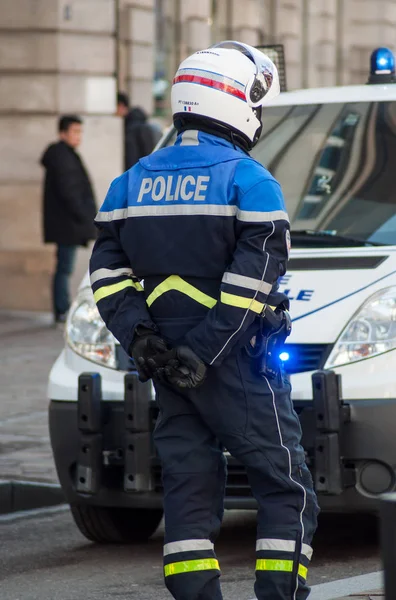Mulhouse Francia Febrero 2019 Motociclista Policía Nacional Haciendo Tráfico Durante —  Fotos de Stock