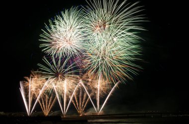 La Rochelle rıhtımında renkli Havai Fişek perakende - Fransa 
