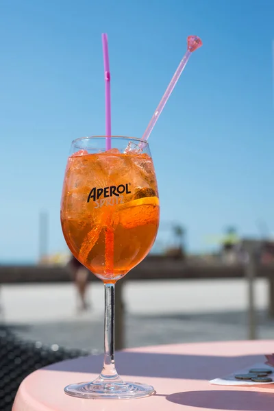 Valras França Julho 2020 Closeup Aperol Spritz Vidro Terraço Restaurante — Fotografia de Stock