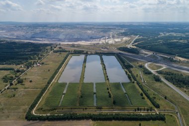 Polonya 'daki enerji santrali kömür madeninin gönderim tankı