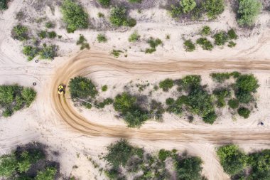 Bukowno Polonya 'da Offroad 4x4 kum rallisi