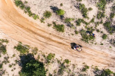 Bukowno Polonya 'da Offroad 4x4 kum rallisi