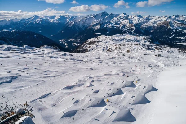 Drohnenaufnahme Von Madonna Campiglio Und Dem Ursus Snowpark Den Val — Stockfoto