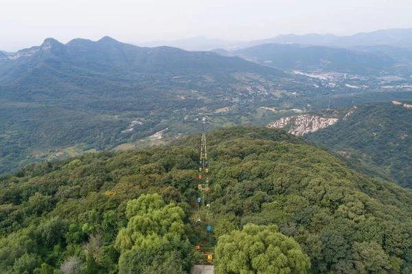 东风彩缆道少林寺在中国 — 图库照片