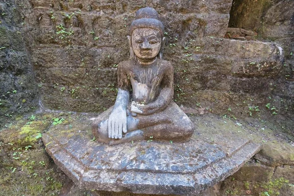 Mrauk Aldeia Stupas Pagodes Rakhine State Myanmar Ásia — Fotografia de Stock