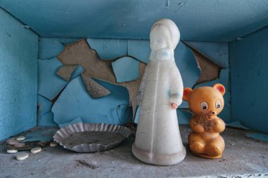 Prypiat 'taki sınıf, Çernobil Yasak Bölge. Ukrayna Sovyetler Birliği 'nde Çernobil Nükleer Santrali Yabancılaşma Bölgesi