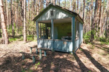Prypiat, Çernobil 'deki Izumrudnoe Zümrüt tatil beldesi. Ukrayna Sovyetler Birliği 'nde Çernobil Nükleer Santrali Yabancılaşma Bölgesi