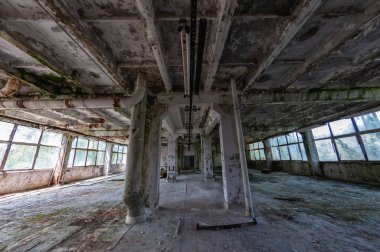 Pripyat 'taki Jüpiter Fabrikası, Çernobil Yasaklama Bölgesi. Ukrayna Sovyetler Birliği 'nde Çernobil Nükleer Santrali Yabancılaşma Bölgesi