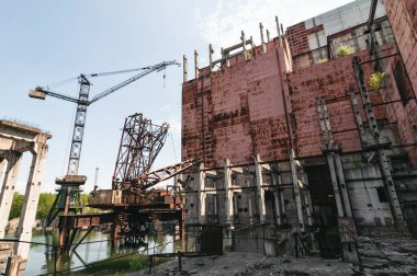 Pripyat, Çernobil Yasaklama Bölgesi 'nde 5 ve 6 numaralı reaktörler. Ukrayna Sovyetler Birliği 'nde Çernobil Nükleer Santrali Yabancılaşma Bölgesi