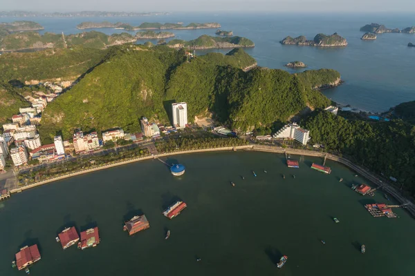 Bahía Long Cat Island Vietnam Bahía Dragones Descendente Asia Aerial —  Fotos de Stock