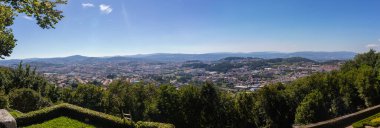 Güneşli bir günde, güzel Braga şehrinin panoraması