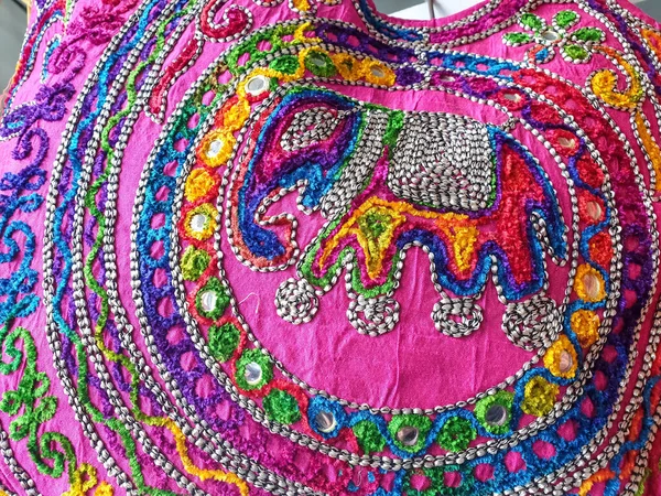 Mandi Himachal Pradesh India 2020 Photo Colorful Elephant Design Handbag — 스톡 사진