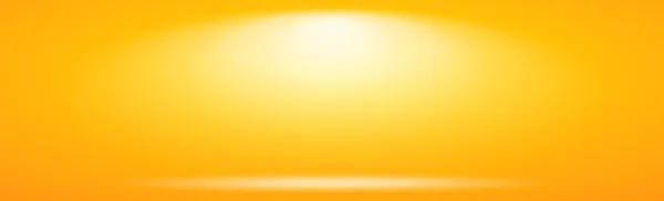 Estúdio Panorâmico Amarelo Com Holofotes Brancos Ilustração Vetorial — Vetor de Stock