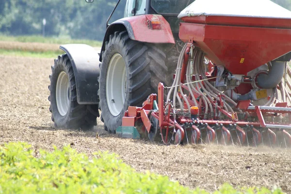 Tractor Rides Harvest Wheat — Stock Photo, Image