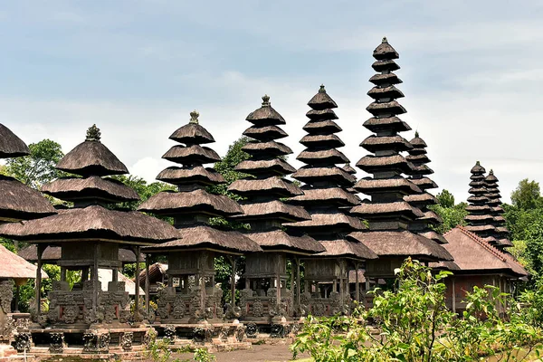 How Many Roofs Can You Count — Stock Photo, Image