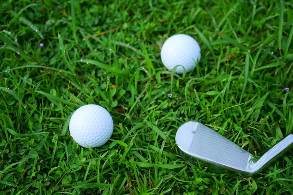 Pelota Golf Tee Fondo Del Campo Golf Verde Espacio Copia —  Fotos de Stock