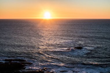 Denizde gün batımı