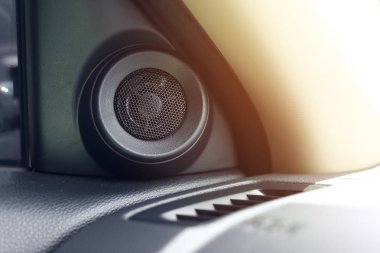 küçük hoparlör stereo müzik ses modern araba