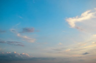 sabah gökyüzünde güzel ışık