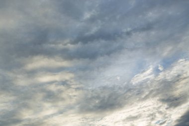 muson dramatik moody gökyüzü