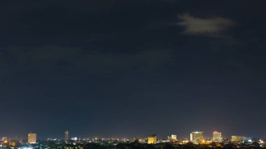 manzara şehir gece dramatik moody karanlık gökyüzü ile