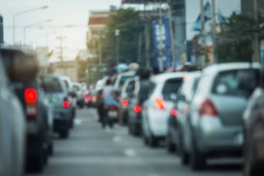 yol acele saat trafik sıkışıklığı