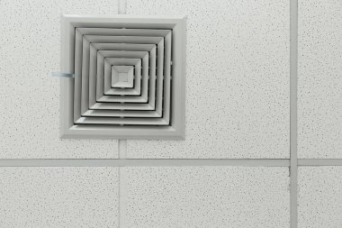 ofis tavanında klima havalandırma