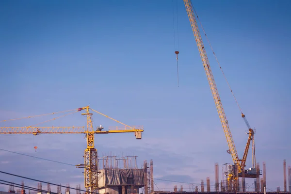 Stavební jeřáb Industrial — Stock fotografie