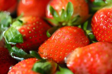 çilek kırmızı meyve su Temizleme