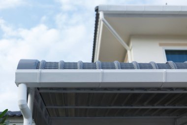 konut bina çatı oluk