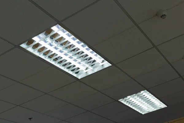 房间办公室的电源指示灯 — 图库照片