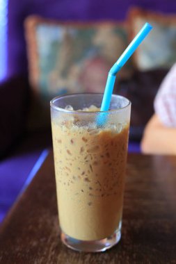 kafede soğuk buz kahve içeceği