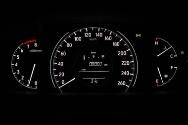 hız göstergesi sürücü, kilometre sayacı ölçek yolculuğa, yakıt motoru metre