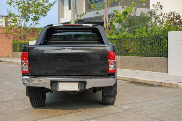 Carro de veículo captador preto — Fotografia de Stock