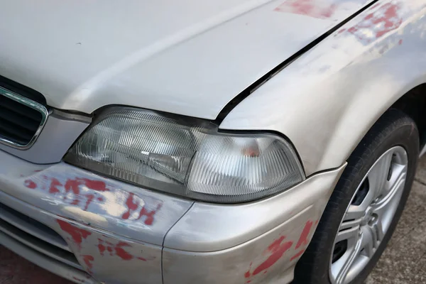 Reparatie lichaam auto wrijven scrub textuur voor nieuwe Verfkleur — Stockfoto