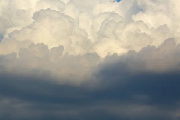 Dramatic cloud on sky — Stock Photo, Image