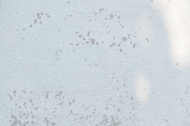 Eski beyaz duvar kabataslak arkaplanının ayrıntıları