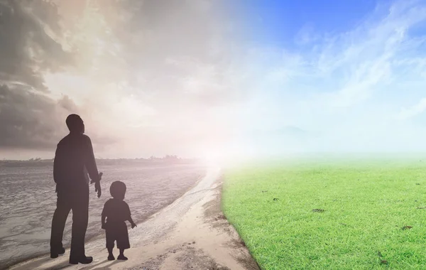 Weltumwelttag Konzept Vater Und Kind Stehen Zwischen Klima Und Guter — Stockfoto