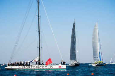 14.10.2018 Trieste, İtalya. Barcolana, uluslararası geleneksel yelkenli yarışı