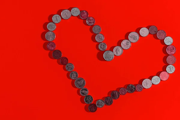 Corazón Hecho Monedas Dólar Euro Rublo Yuan Franco Yen Libra — Foto de Stock