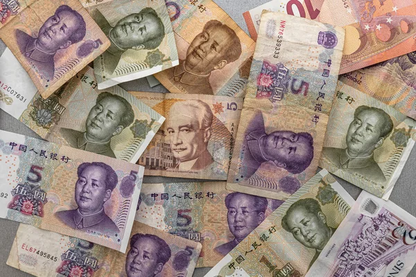 Muchos Billetes Diferentes Dólar Euro Yuan Fondo — Foto de Stock