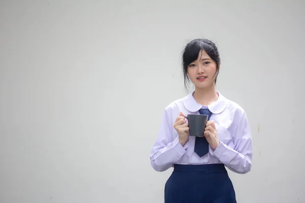 Asia Thai High School Student Uniform Beautiful Girl Drinking Hot — Stockfoto